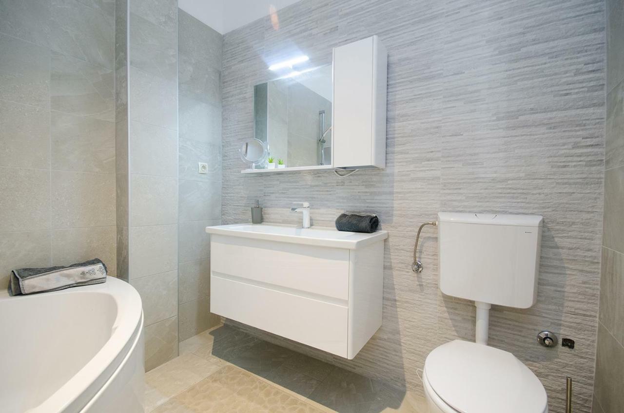 Apartman Korina Sukošan المظهر الخارجي الصورة