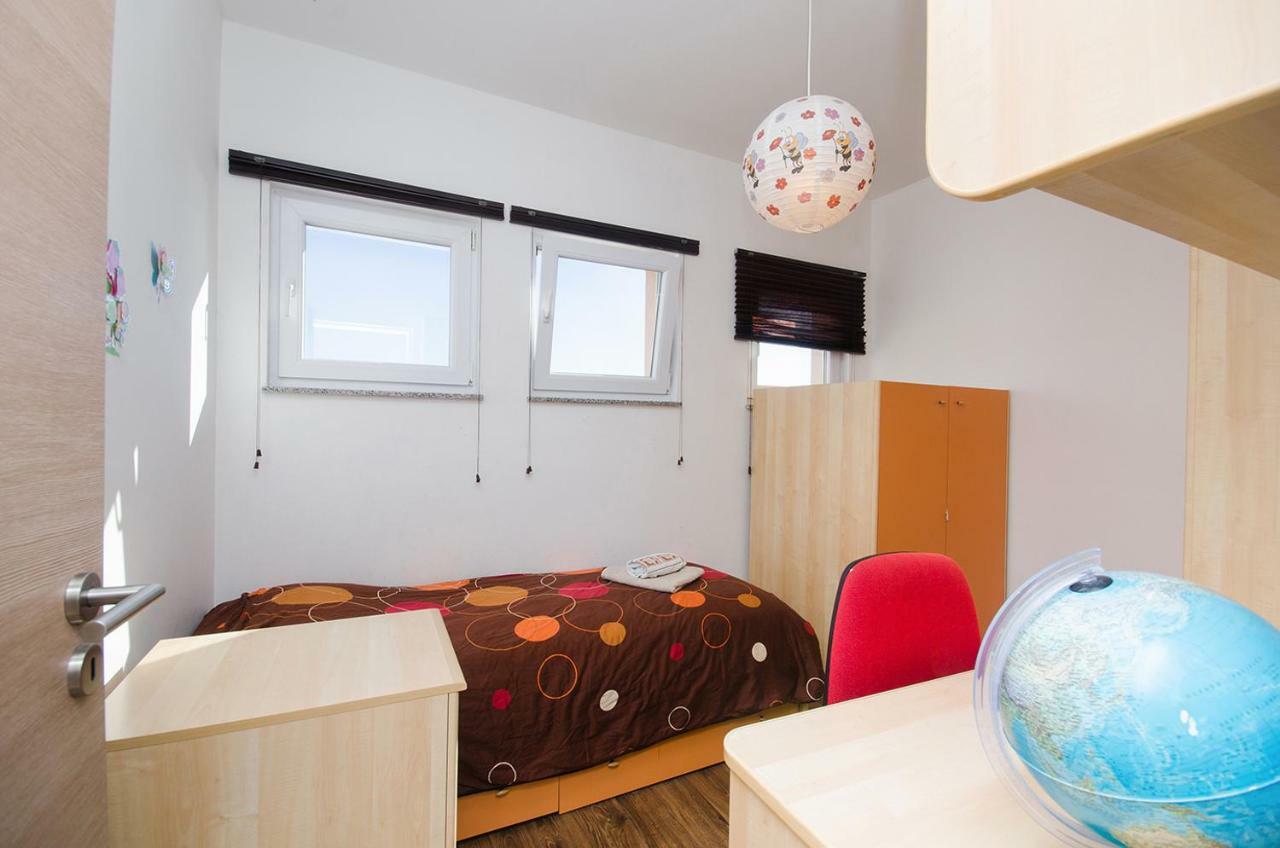 Apartman Korina Sukošan المظهر الخارجي الصورة