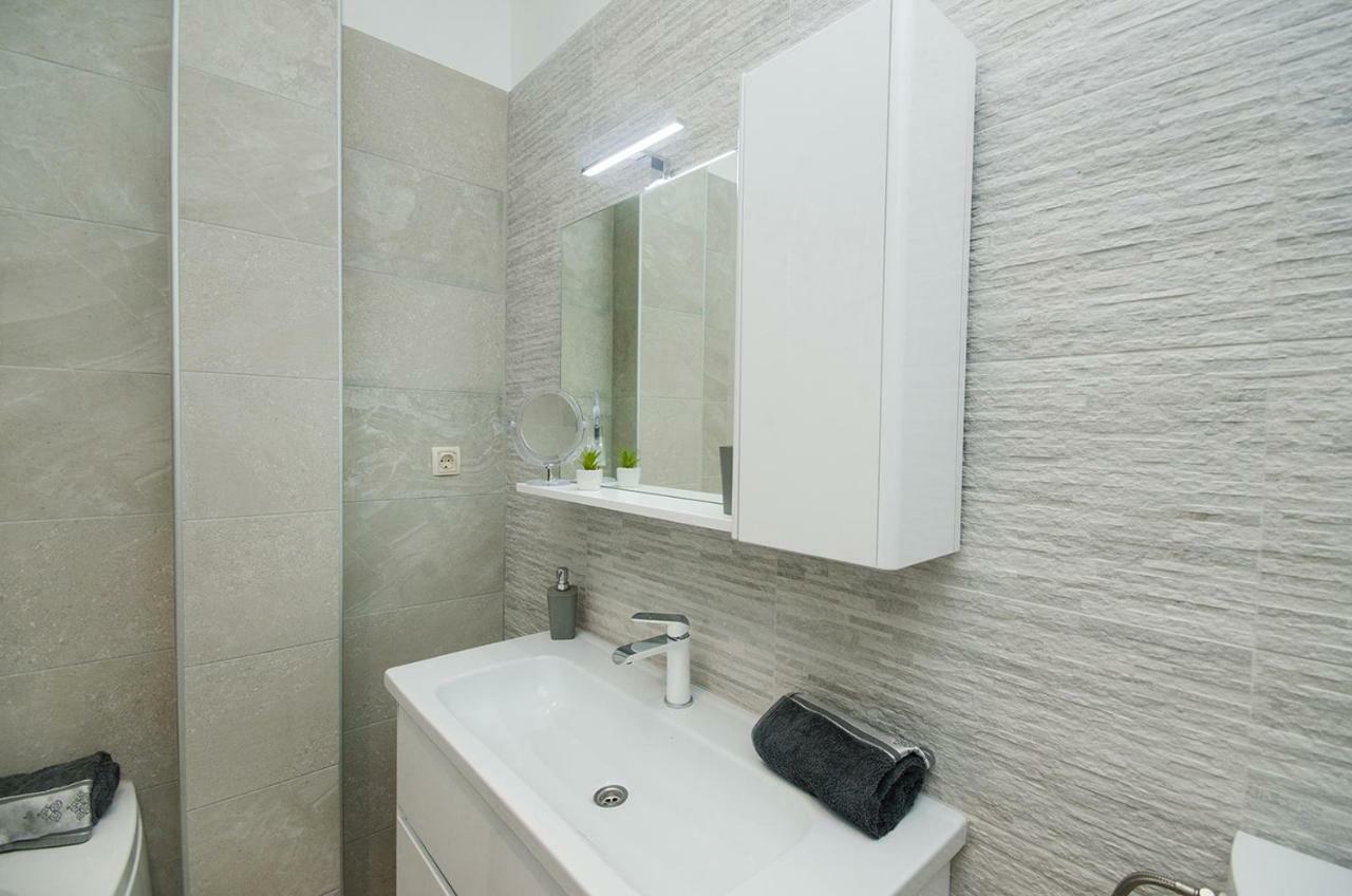 Apartman Korina Sukošan المظهر الخارجي الصورة